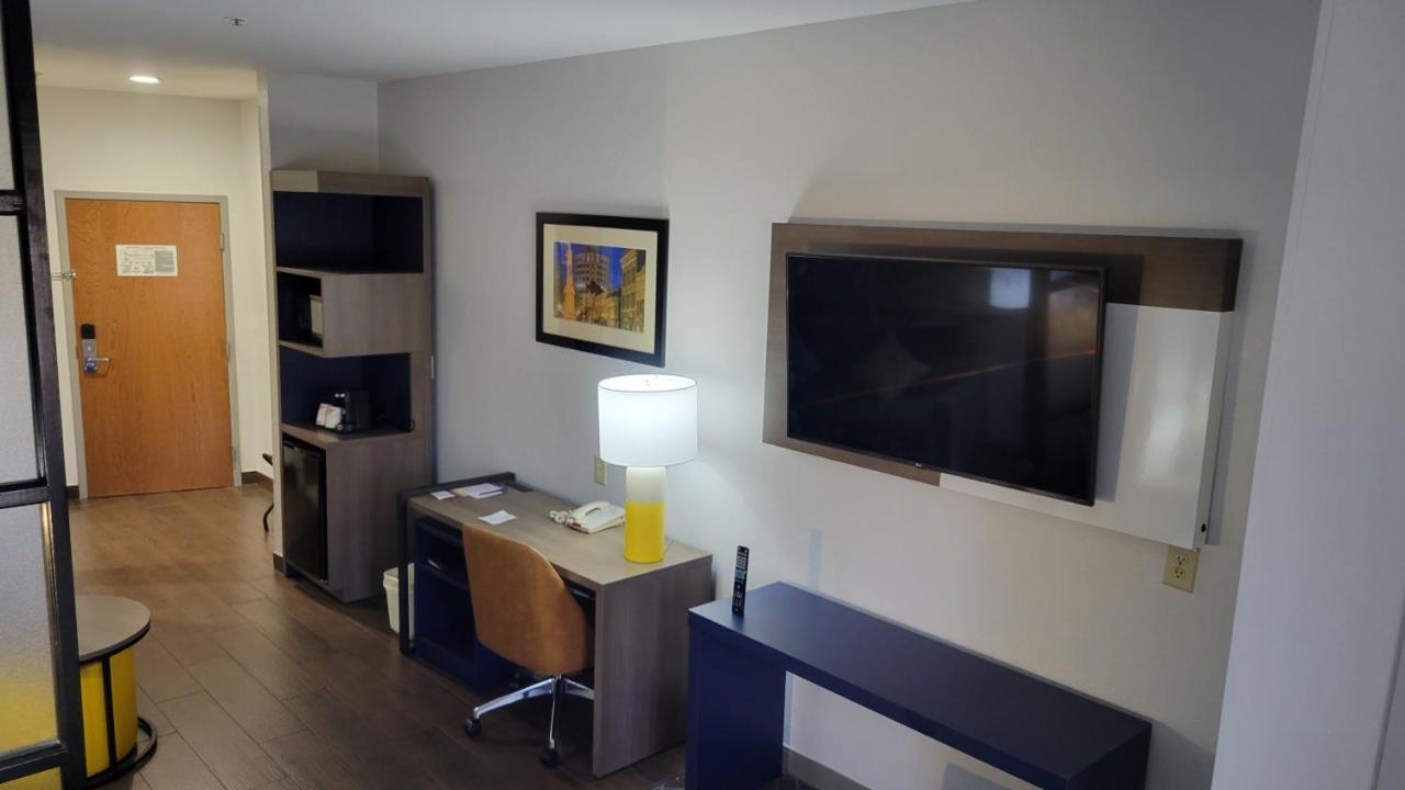 Comfort Suites Macon Ngoại thất bức ảnh