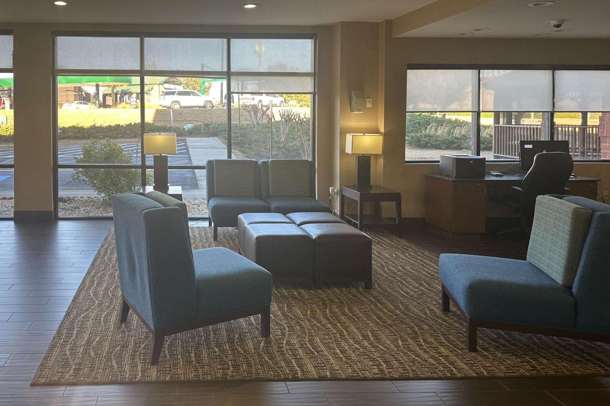 Comfort Suites Macon Ngoại thất bức ảnh