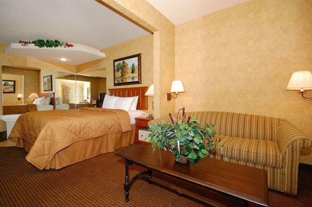 Comfort Suites Macon Ngoại thất bức ảnh